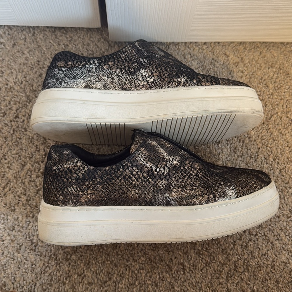 J/Slides Snake Print Sneakers Size 7.5 - image 3